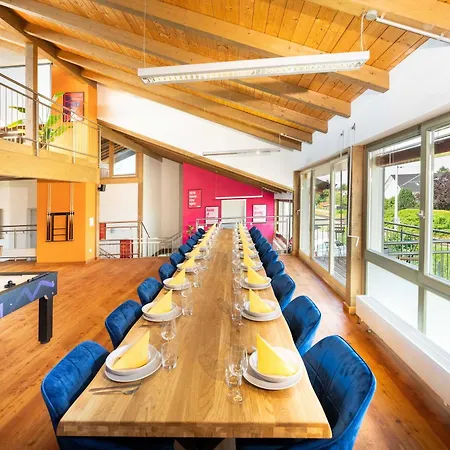 Alpine Clubhouse Wellness-entertainment-villa 빌라 *