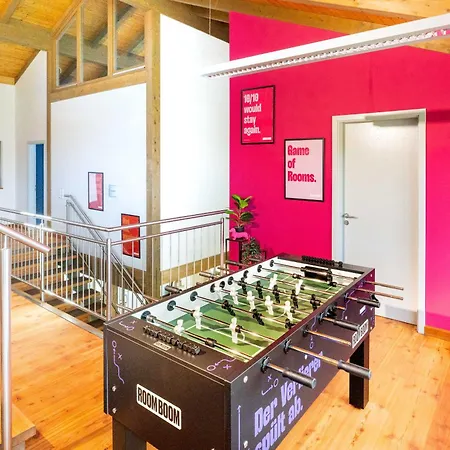 Alpine Clubhouse Wellness-entertainment-villa *
