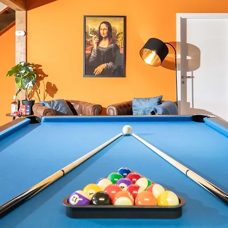 Alpine Clubhouse Wellness-entertainment-villa